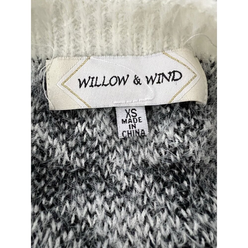 Willow & Wind Tank Top Sweater XS Black Ivory Houndstooth Soft‎ Cami Furry Cozy - Picture 6 of 7